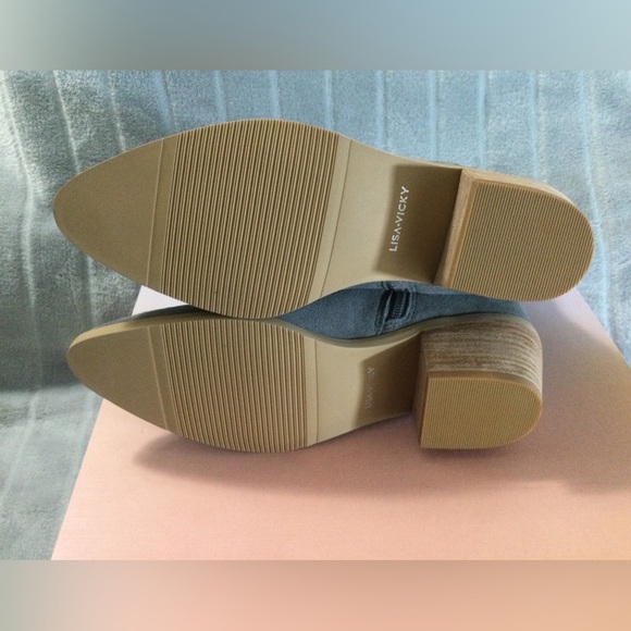 Lisa Vicky Steady Western Stone Pointed Toe Bootie - Picture 7 of 12